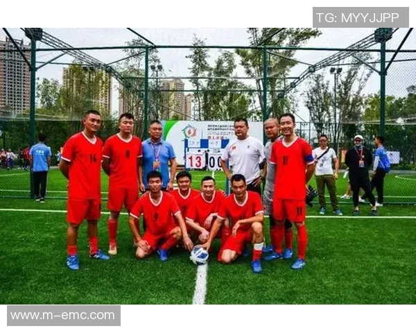 聋人足球队的拼搏精神与团结力量展现无声世界的精彩与希望